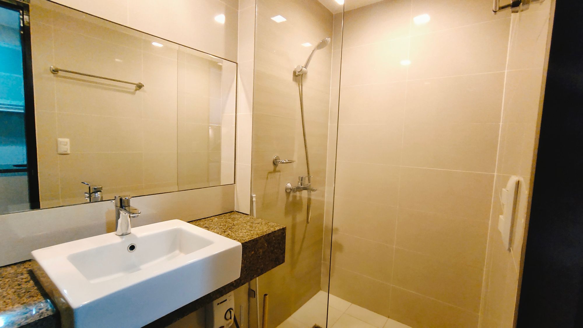 Eastwood City Furnished Studio Unit for Rent03