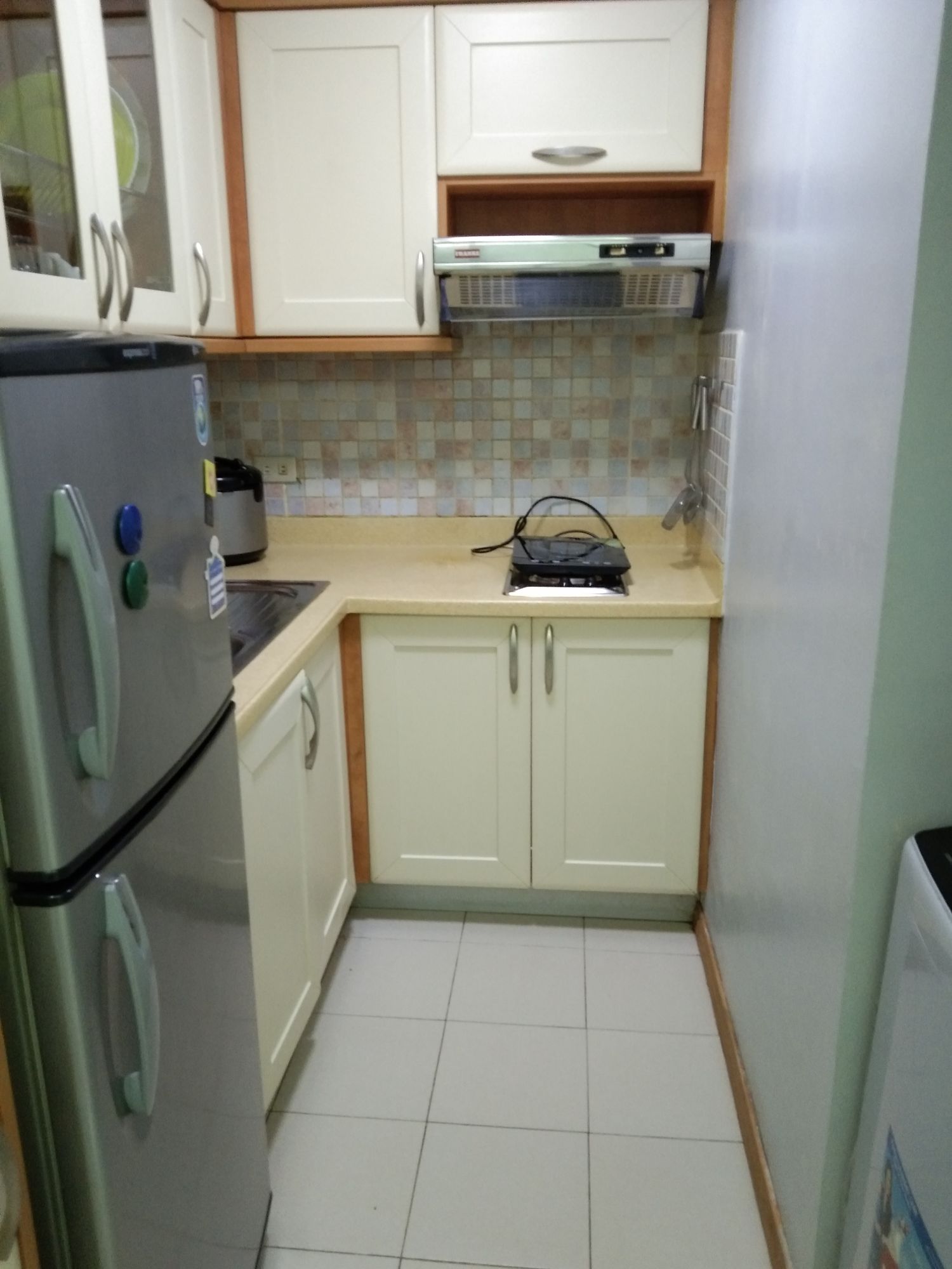 Furnished Studio Unit for Rent in Eastwood City Libis QC04