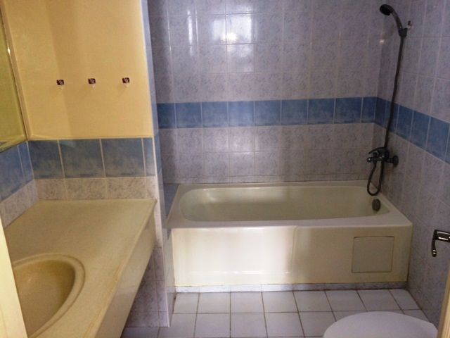 Eastwood City 3BR Bare Condo Unit for Rent09