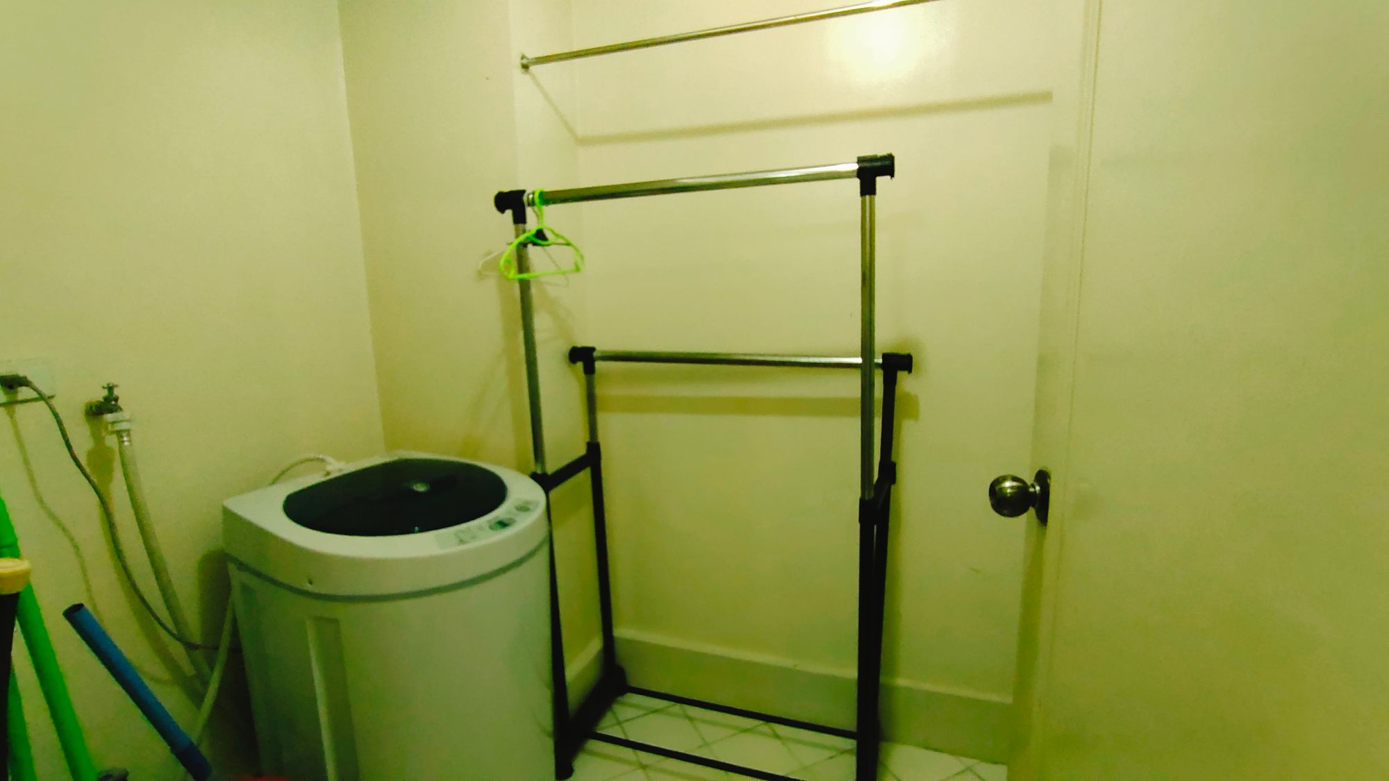 2 Bedroom Condo Unit for Rent in Eastwood City03