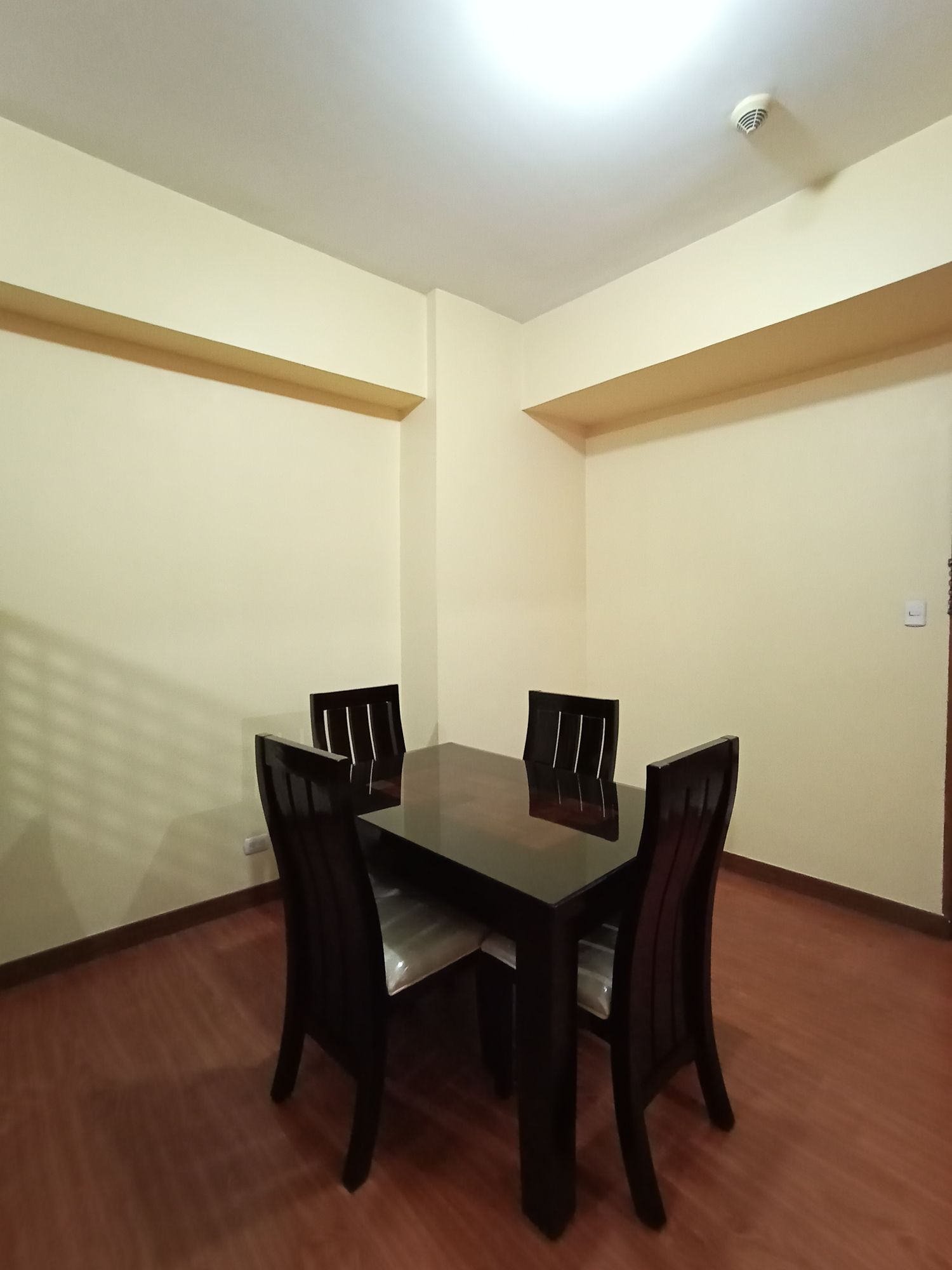 Eastwood City 1BR Furnished Condo Unit for Rent04
