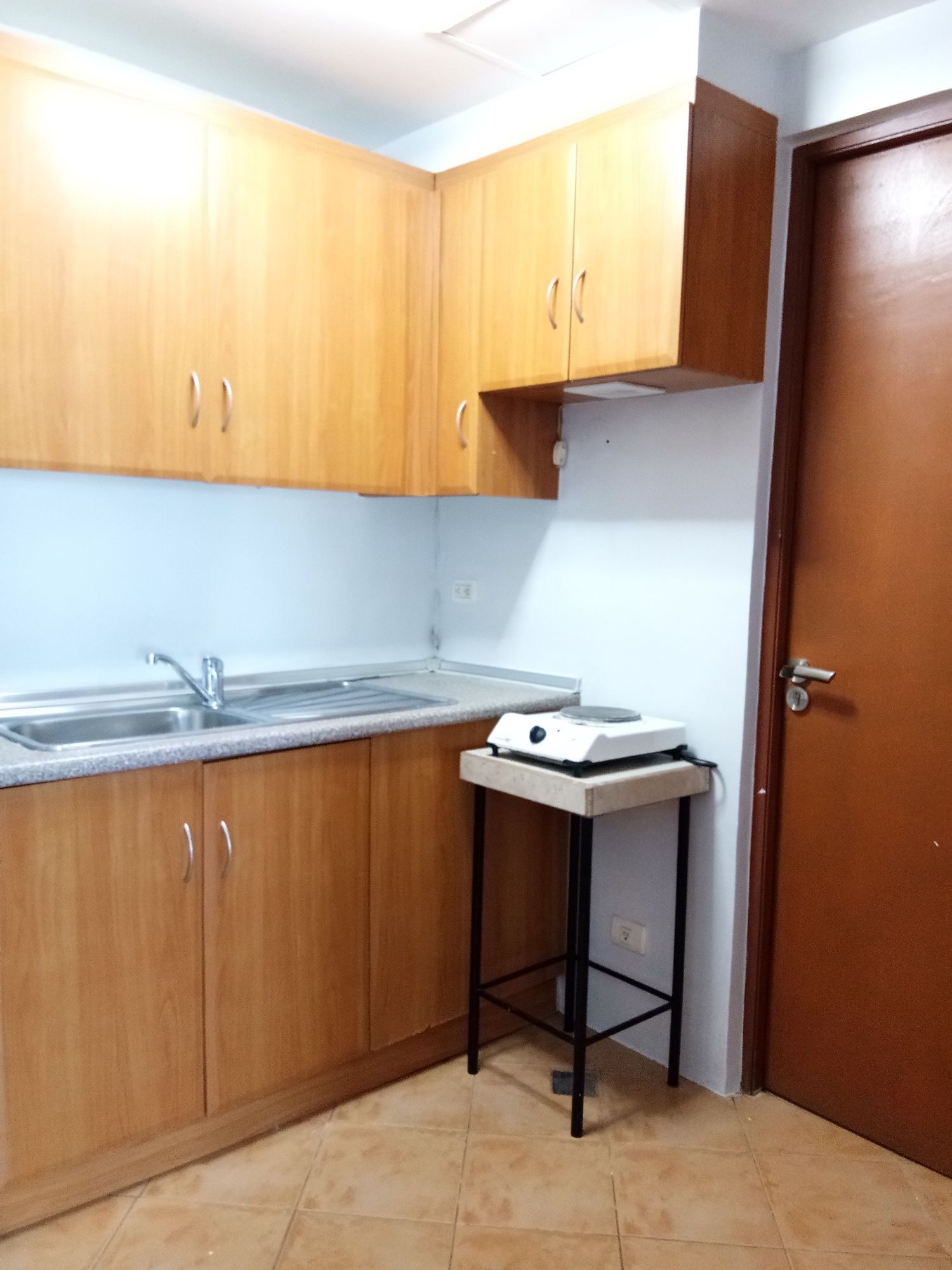 Affordable 1BR Condo Unit for Rent in Eastwood City QC05