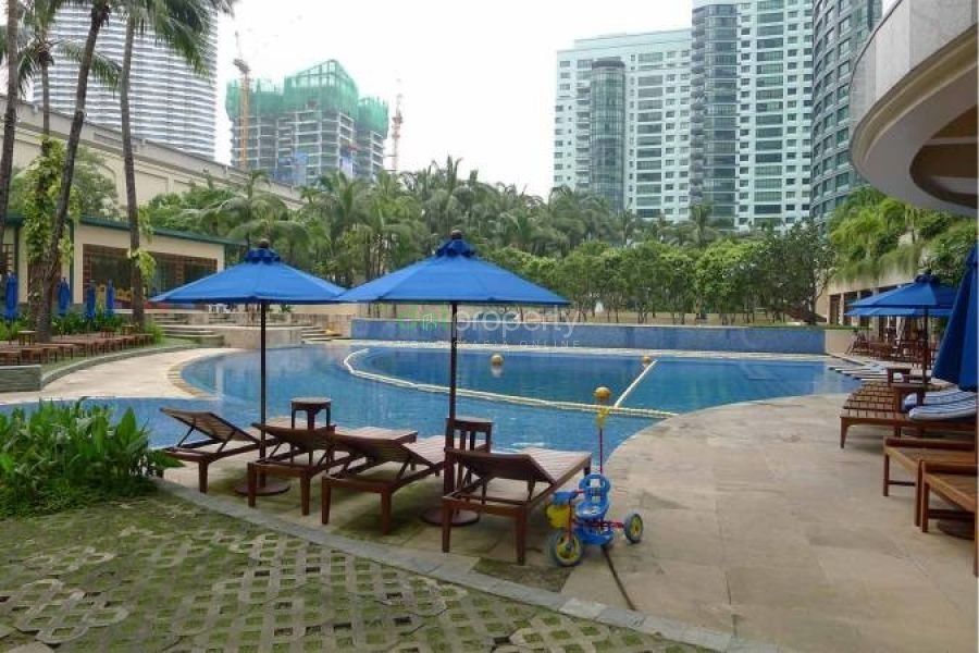 "2 Bedroom For Rent in Amorsolo Rockwell, Makati City."03