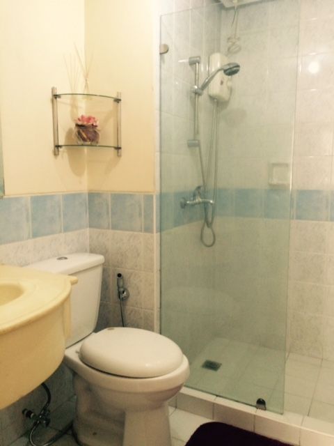 Eastwood City 2BR Furnished Condo Unit for Rent09