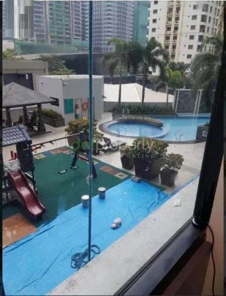 The Fort Residences 1-Bedroom Condo for Rent.03