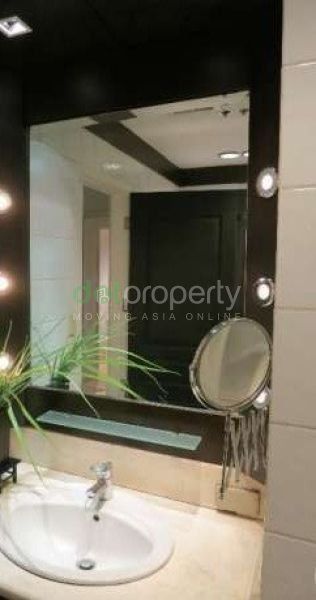 "Condominium For Rent in The Biltmore, Makati City."03