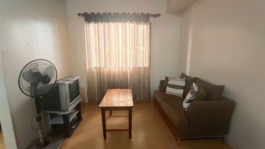 Furnished Affordable Studio Unit for Rent in Eastwood City01