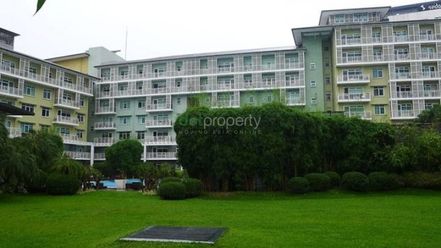 One Serendra 2-Bedroom Condo for Rent.02
