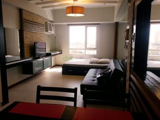 The Columns Legazpi Studio Condo for Rent.02