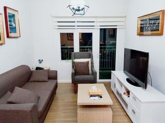 Two Serendra 1-Bedroom Condo for Rent.02