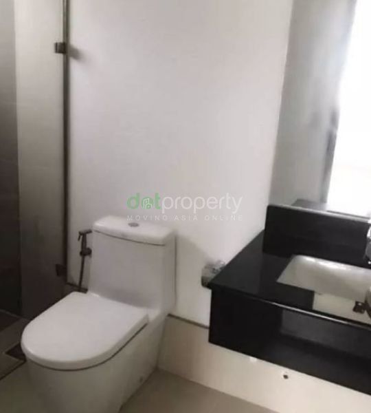 "1 Bedroom For Rent in One Maridien, Taguig City."03