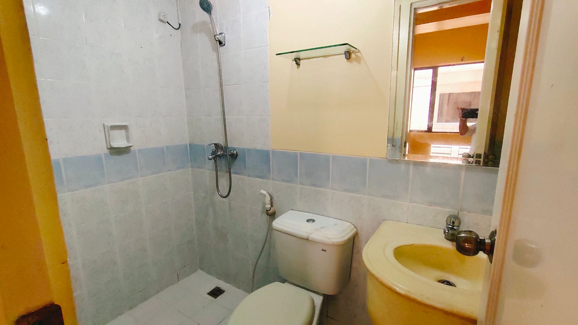 Eastwood City Studio Unit for Rent03