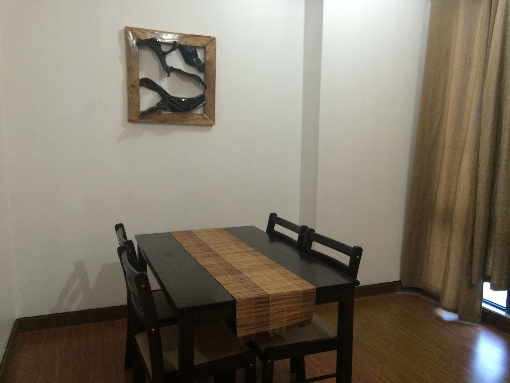 Eastwood City Executive Studio Unit for Rent03