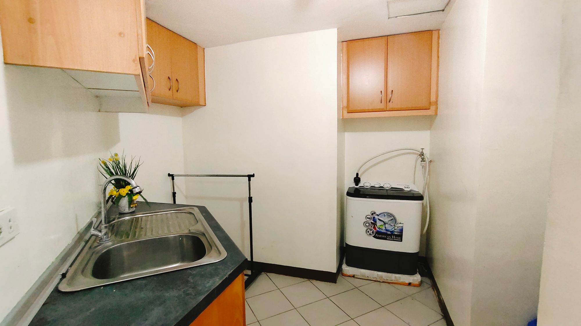 Eastwood City Studio Semi Furnished for Rent04