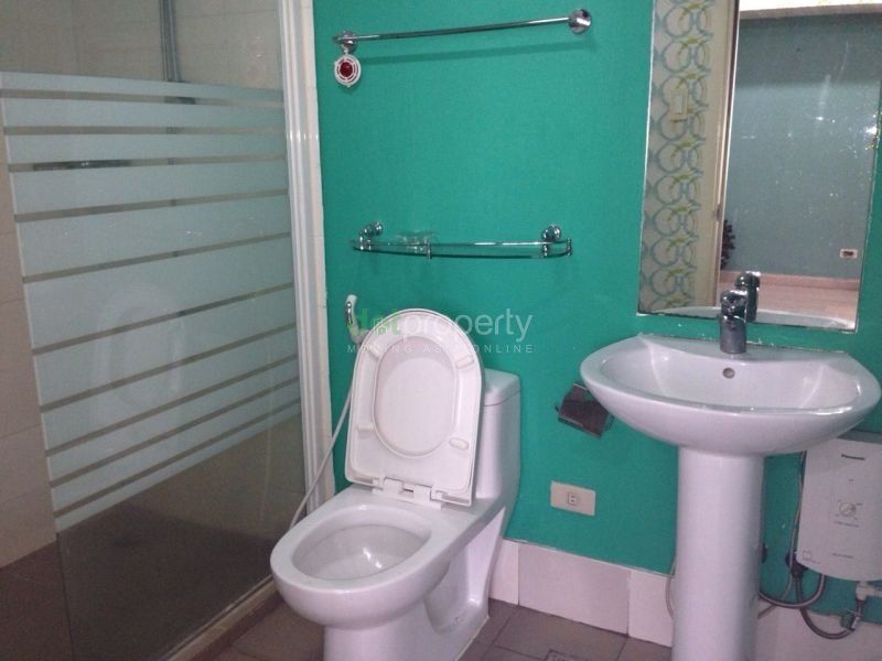 "Condominium For Rent in South of Market, Taguig City."03