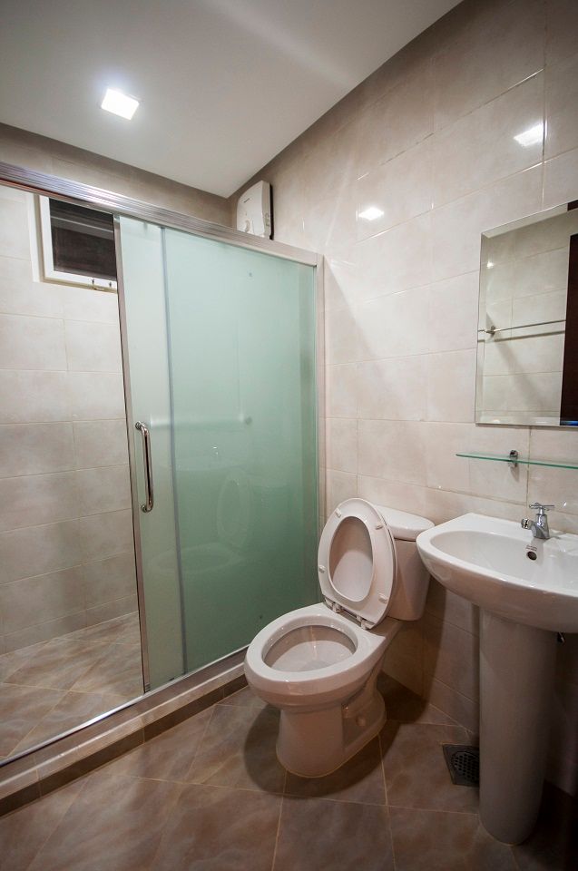 "Spacious 1 BR For Rent with Free weekly Housekeeping,1 Parking slot,Wifi in Santoni's Place Cebu City"08