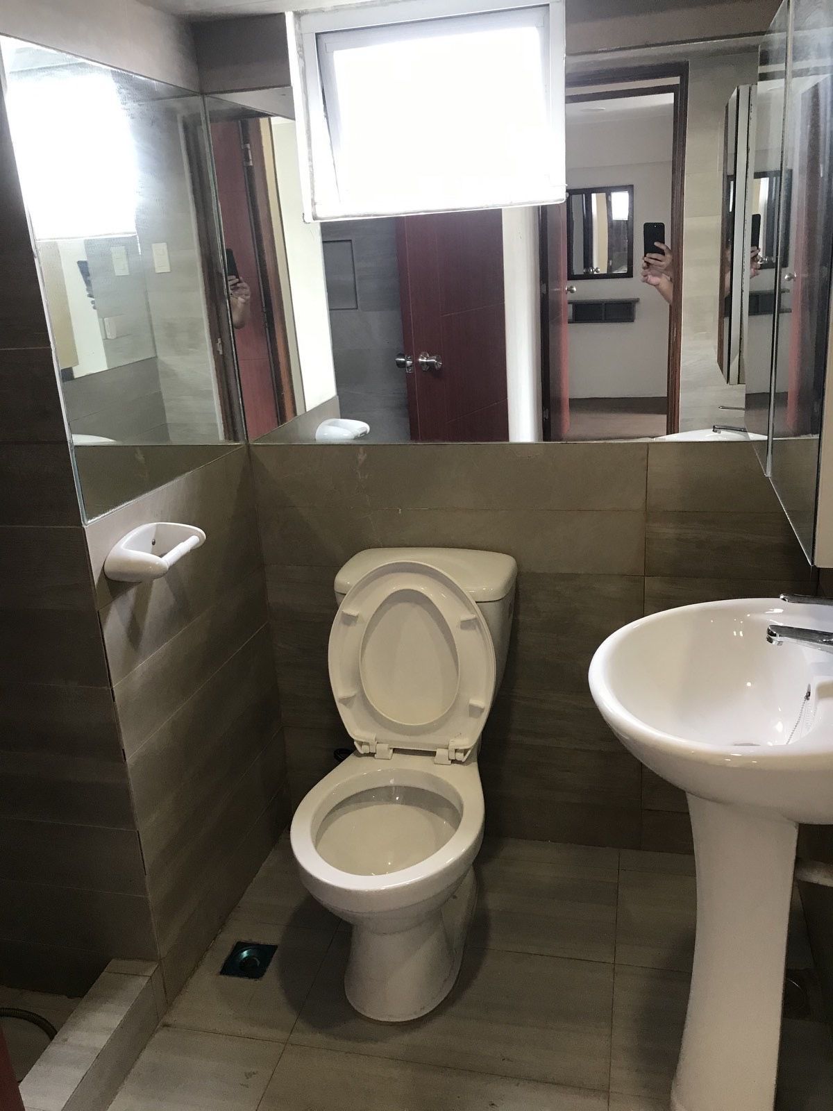 3BR BI LEVEL BARE UNIT 58SQM04