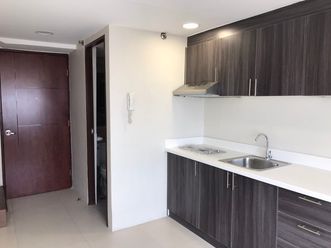 2BR BI LEVEL BARE UNIT 42 SQM02