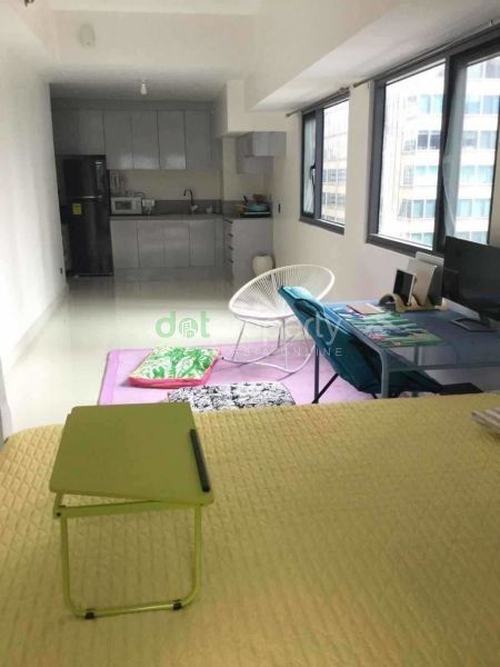 Signa Designer Residences 1-Bedroom Condo for Rent.04