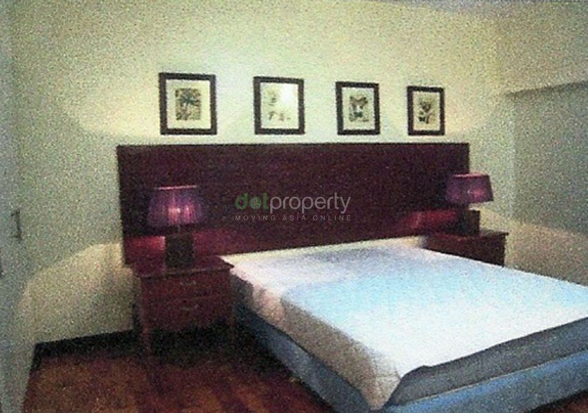 One Serendra 3-Bedroom Condo for Rent.03