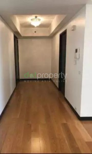 One Serendra 2-Bedroom Condo for Rent.03