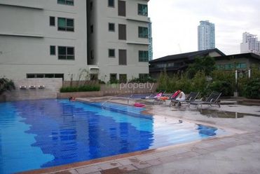 The Residences at Greenbelt 3 Bedroom for Rent in Makati.02
