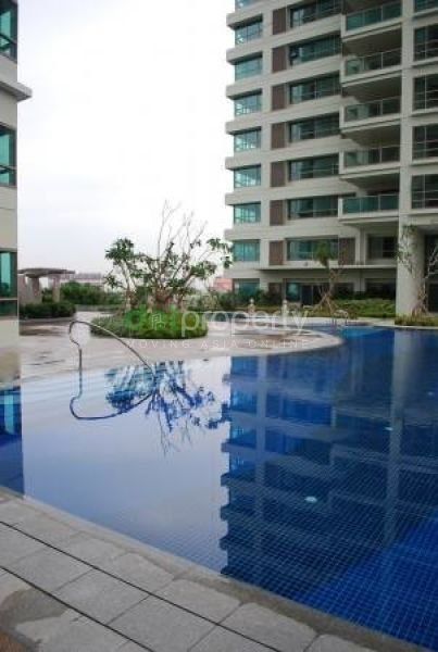 The Residences at Greenbelt 3 Bedroom for Rent in Makati.03