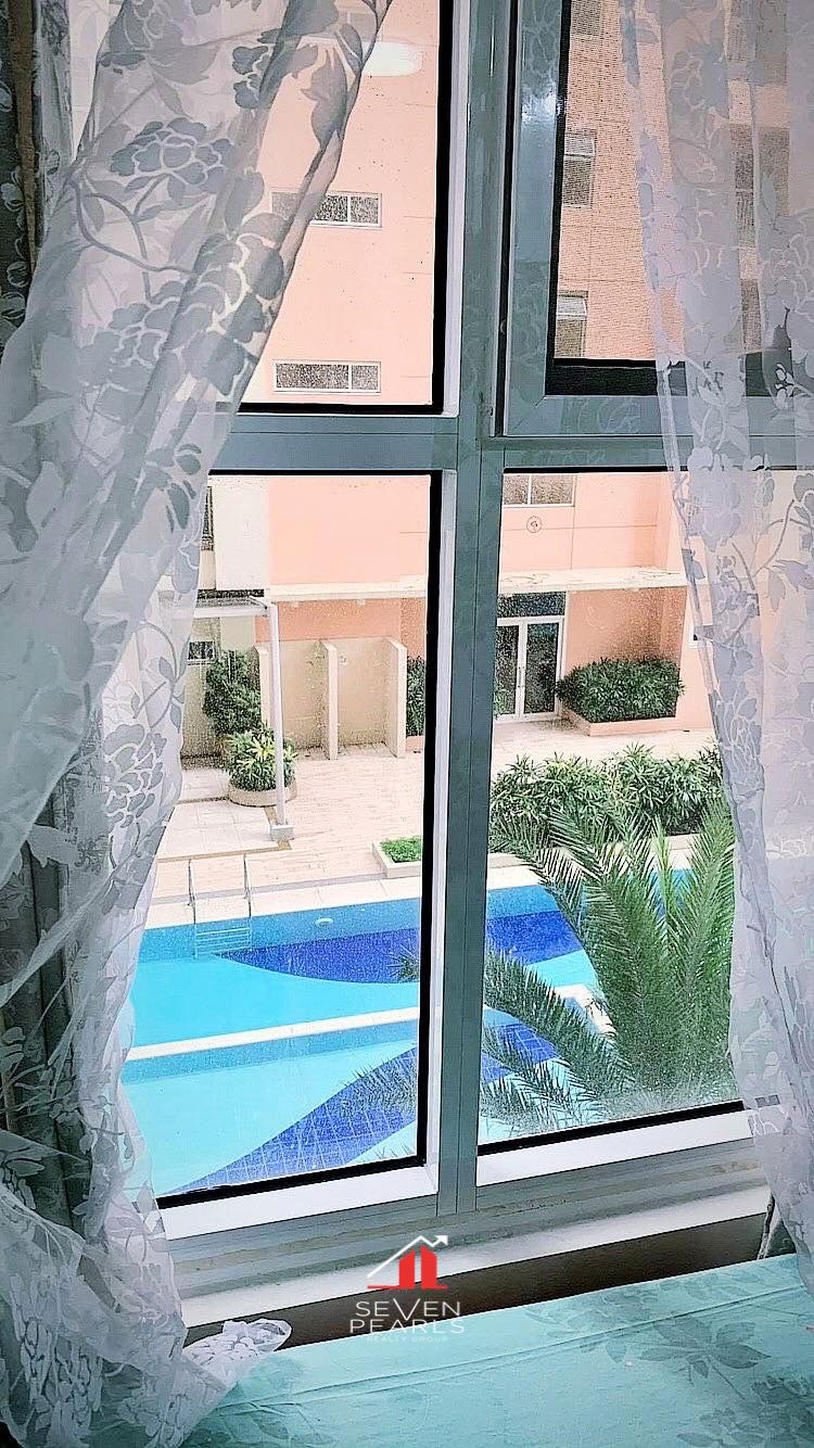 Studio Unit Paseo De Roces l For Lease08