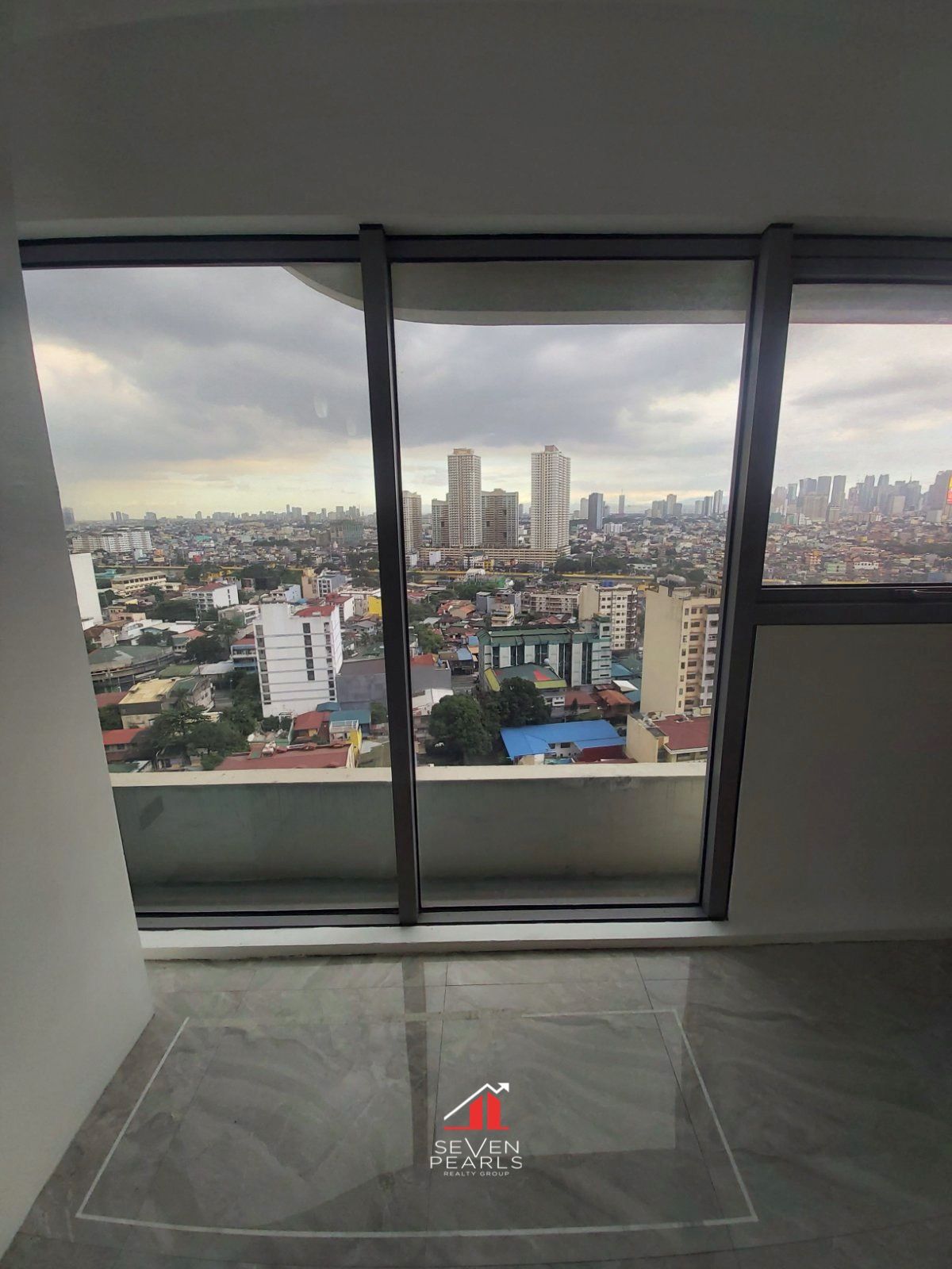Office/Clinic Space Centuria Medical Makati l For Lease03