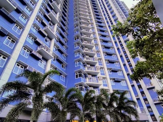 1BR Unit The Trion Tower l For Lease07