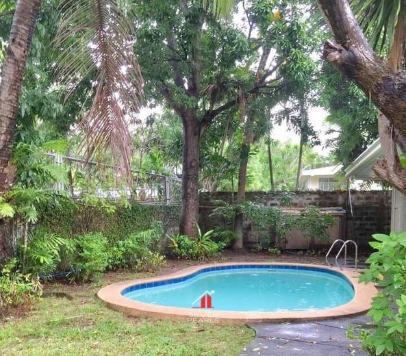 4BR House & Lot Dasmarinas Village I For Lease01