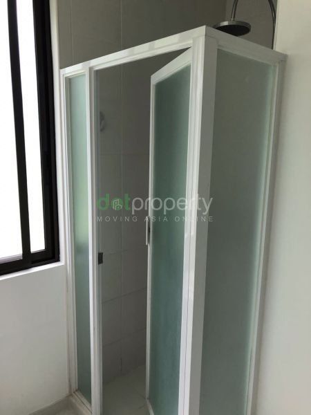 Mckinley Road - Bungalow House for Rent with Swimming Pool.04