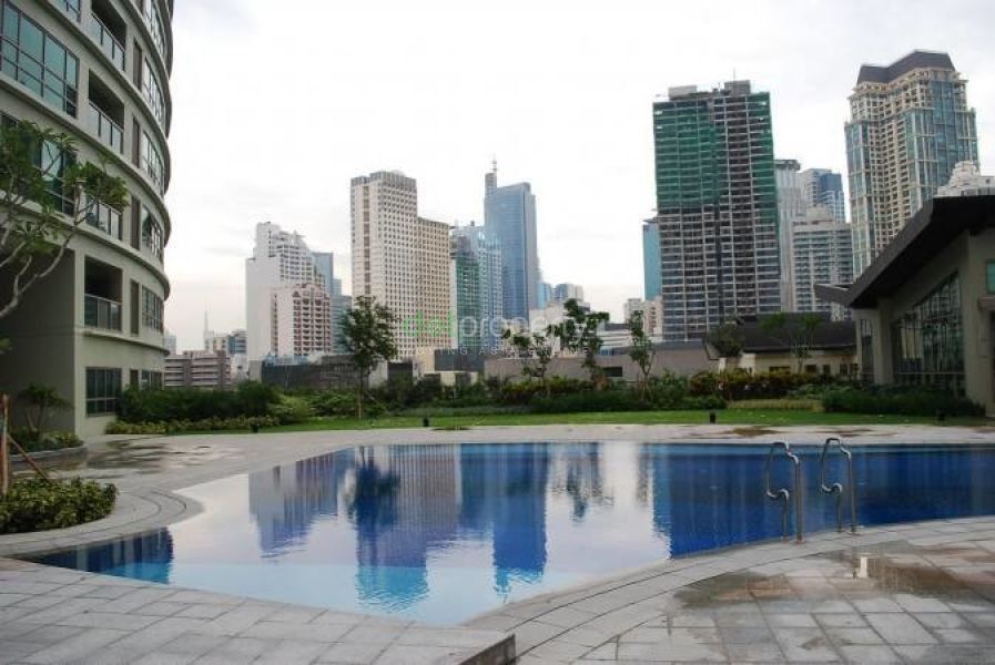 The Residences at Greenbelt 3 Bedroom for Rent in Makati.04