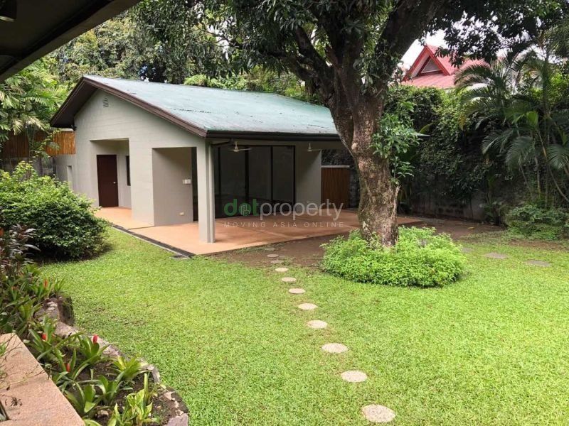 Mckinley Road - Bungalow House for Rent.04
