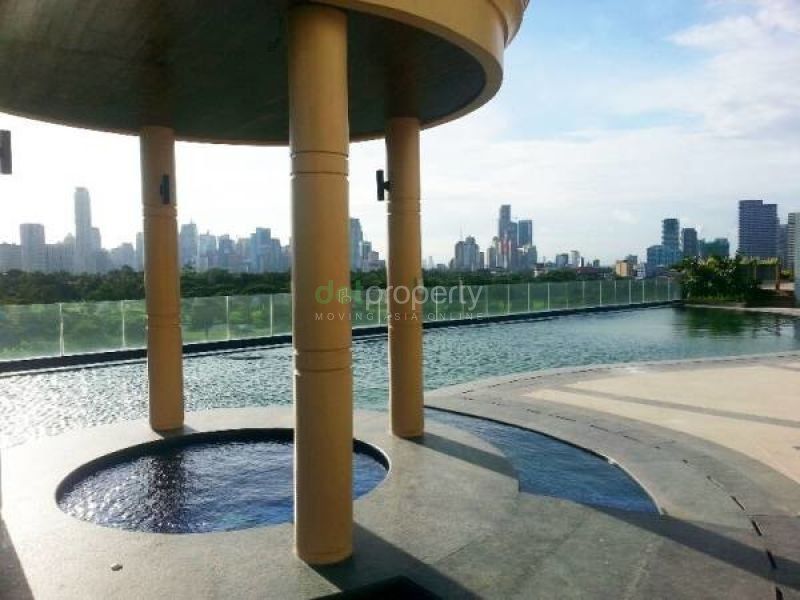 "3 Bedroom For Rent in 8 Forbestown Road BGC, Taguig."04