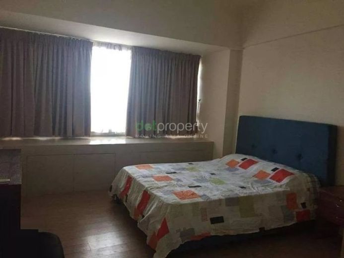 One Shangri-La Place 2-Bedroom Condo for Rent.01