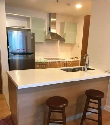 "Condominium For Rent in Park Terraces, Makati City."01