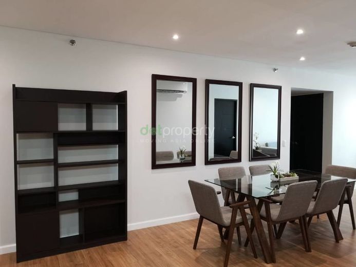 Two Serendra 3-Bedroom Condo for Rent.01