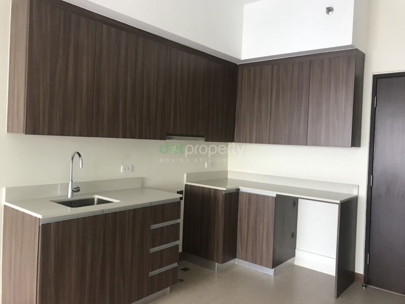 "Condominium For Rent in Shang Salcedo Place, Makati City."03