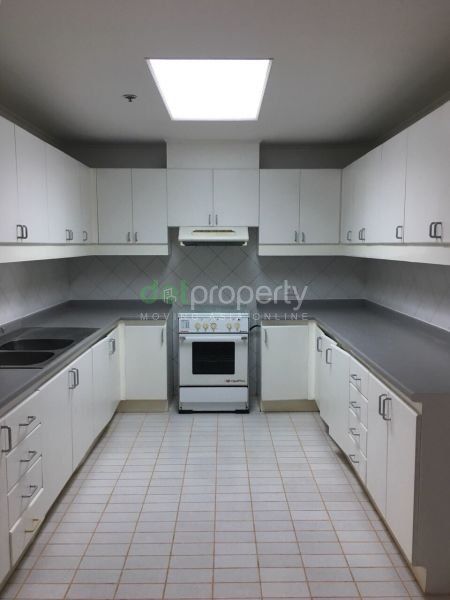 One Salcedo Place 2-Bedroom Condo for Rent.04