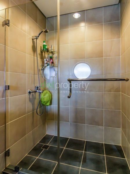 2 Bedroom Condo for Rent at Fairways Tower.04