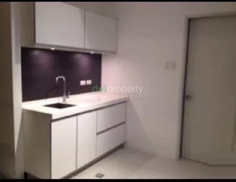 Blue Sapphire Residences 2-Bedroom Condo for Rent.03