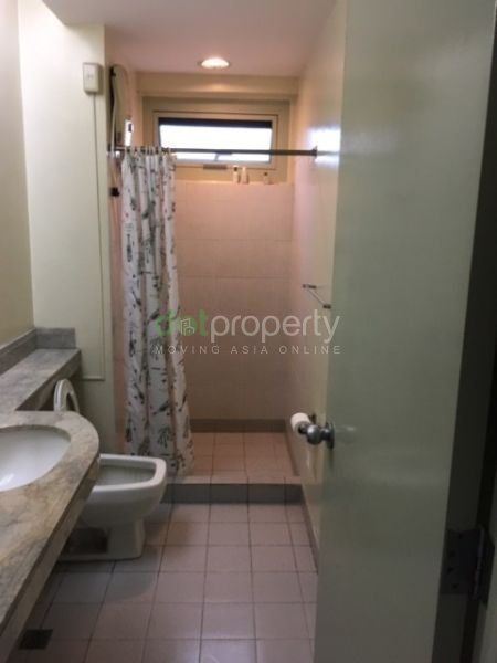 "Condominium For Rent in One Legazpi Park, Makati City."03
