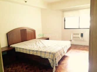 "2 Bedroom For Rent, Colonnade Residences, Makati City."02