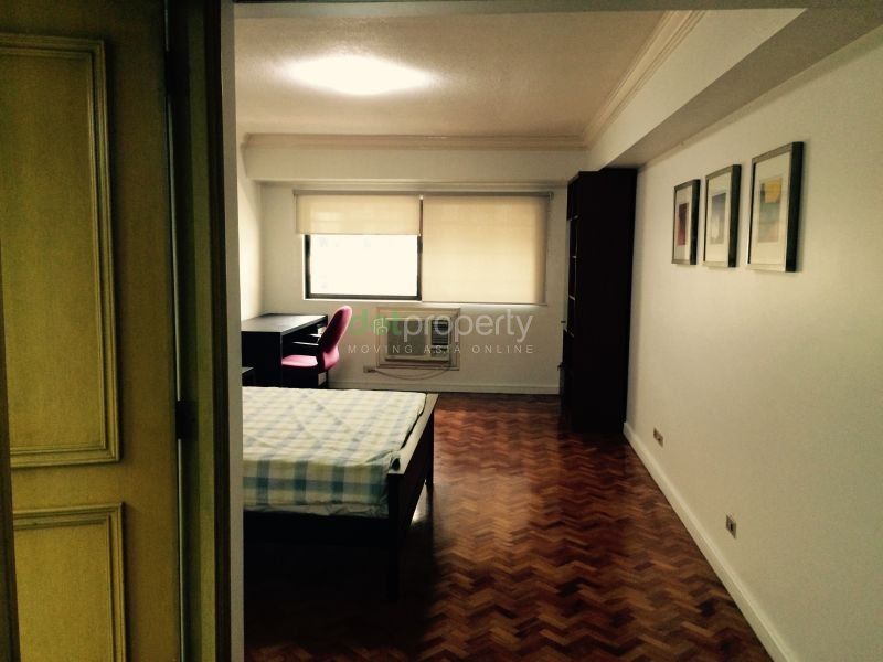 "2 Bedroom For Rent, Colonnade Residences, Makati City."03