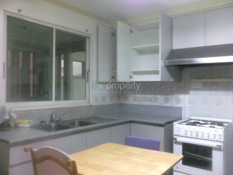 Three Salcedo Place 3-Bedroom Condo for Rent.03