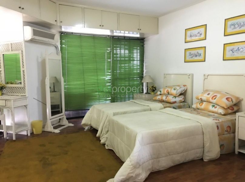 "Condominium for RENT in The Ritz Towers, Makati City."04