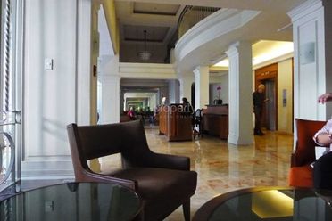 "2 Bedroom, Condo For Rent in One Salcedo Place, Makati City."02