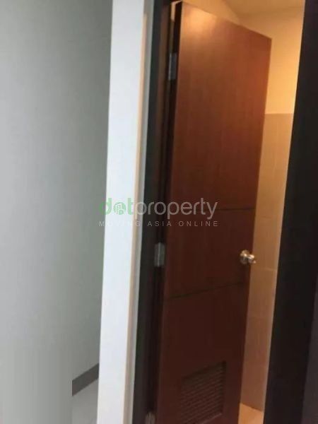 One Uptown Residences 2-Bedroom Condo for Rent.03