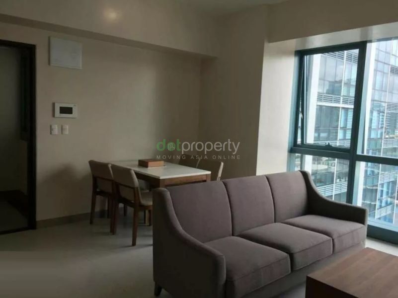 One Uptown Residences 2-Bedroom Condo for Rent.04